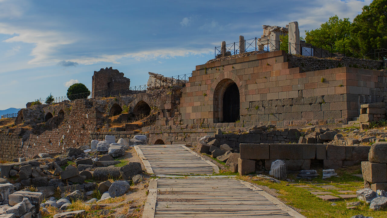 Bergama Akropolü